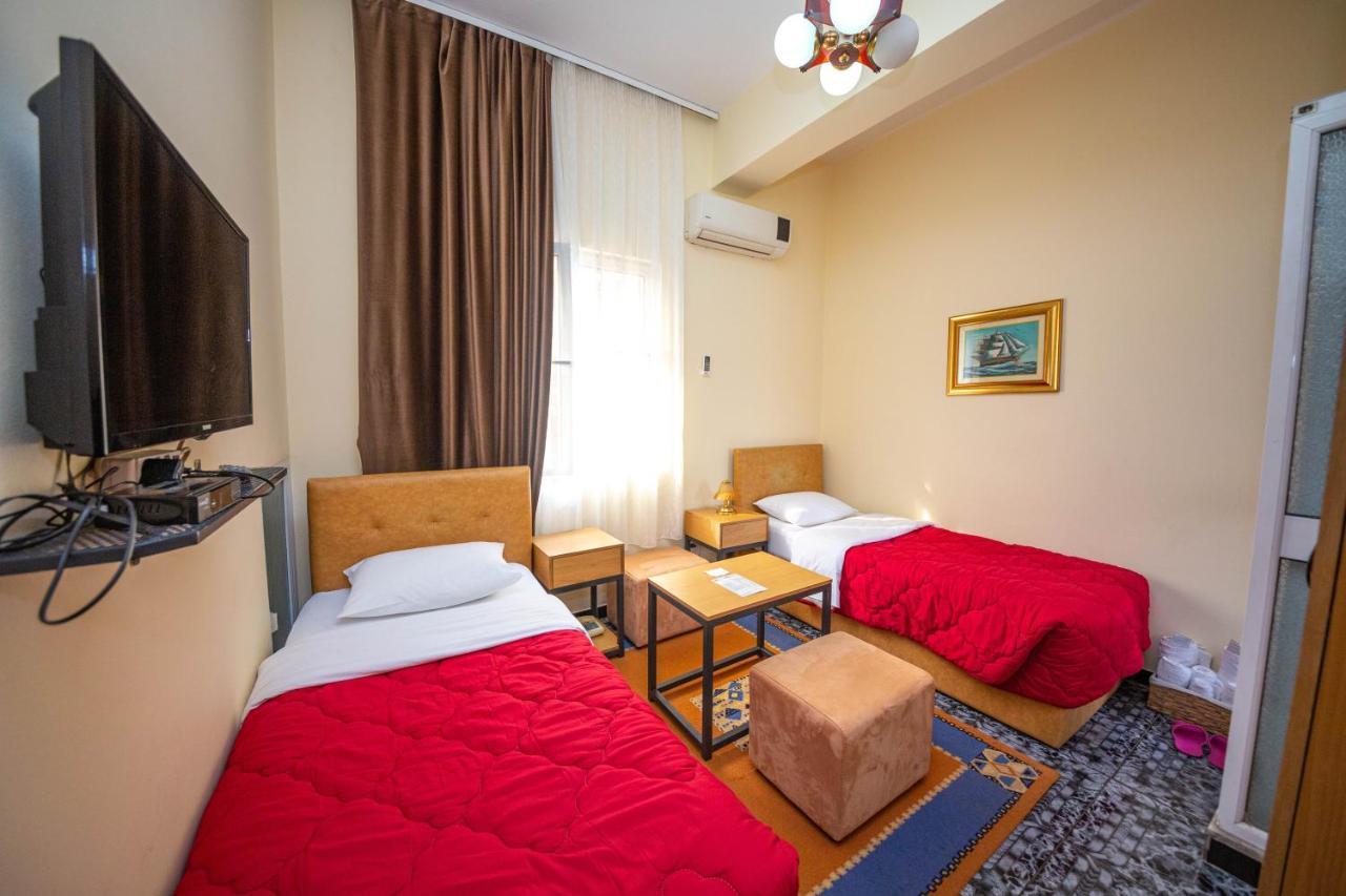 Hotel Pik Loti Τίρανα Εξωτερικό φωτογραφία