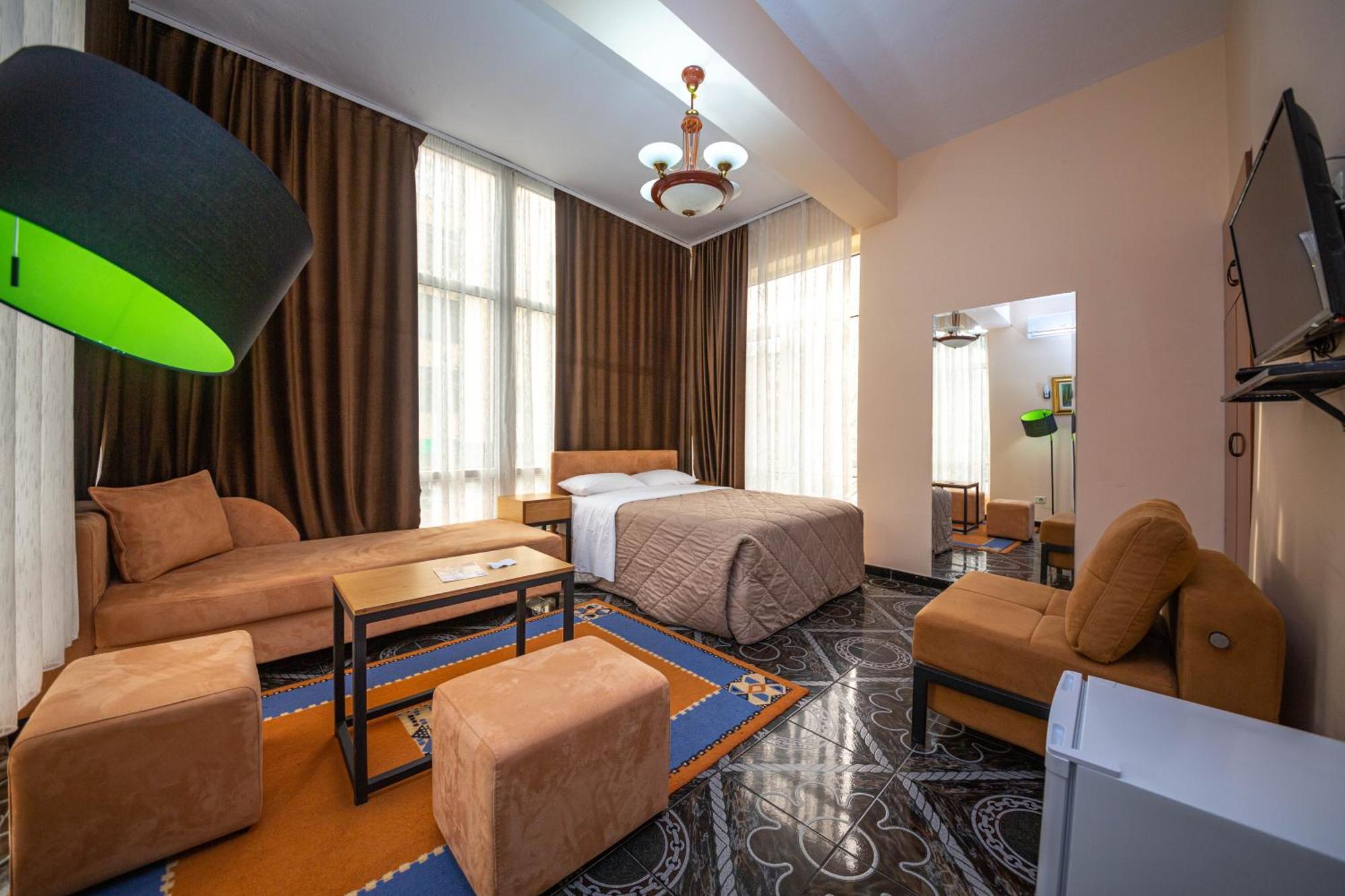Hotel Pik Loti Τίρανα Εξωτερικό φωτογραφία
