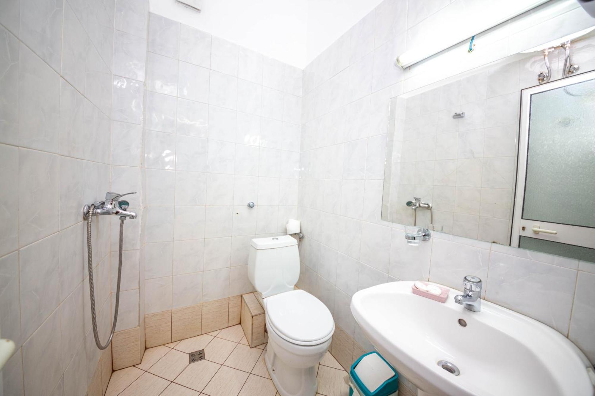 Hotel Pik Loti Τίρανα Δωμάτιο φωτογραφία